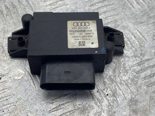 Блок управления топливным насосом 4G0906093J Audi Q5