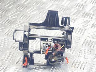 Блок реле 4G1937503A Audi A6