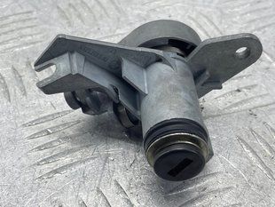 Личинка замка 8F0827573 Audi A8