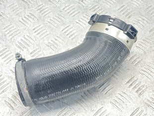 Патрубок интеркулера 31657738 Volvo XC60