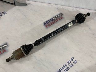 Полуось 561407272AA Volkswagen Passat