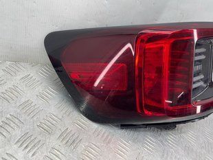 Стоп / ліхтар зовнішній 31108942 Polestar 2