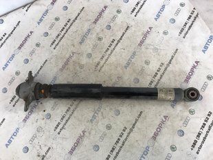 Стійка амортизатора 3C0513049CH Volkswagen CC