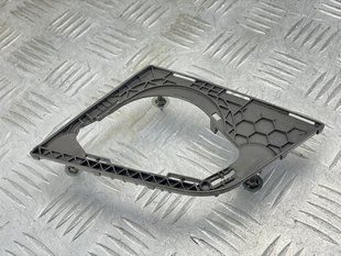 Крепление 8T0035427 Audi A4