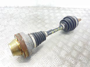 Піввісь 7P0407271C Volkswagen Touareg