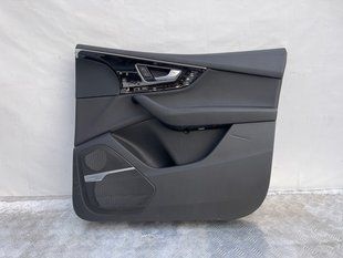 Обшивка дверей 4M0867103BWFA Audi Q7