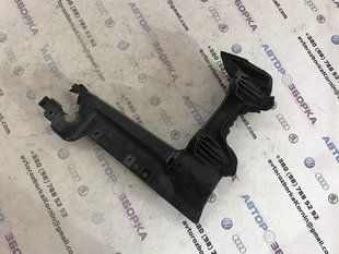 Крепление аккумулятора 31298096 Volvo XC60