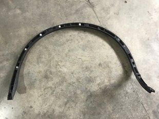 Розширювач / накладка арки крила 7P6854820B Volkswagen Touareg