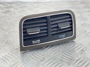 Дефлектор повітропроводу 8K0819203 Audi Q5