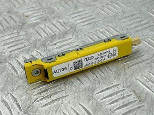 Підсилювач антени 4M0035225A Audi Q7