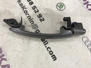 Ручка двери внешняя 5N0837205M Volkswagen Tiguan