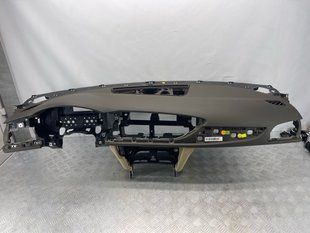 Торпедо с подушкой безопасноти 4G1857001DEJ3 Audi A6