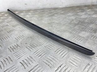 Молдинг лобового скла 8W0854327C9B9 Audi A4 Allroad