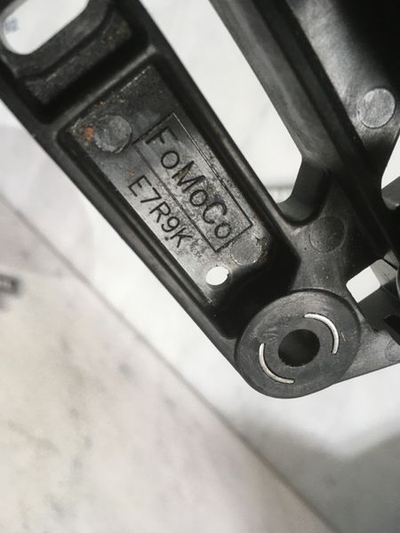 Селектор АКПП Ford Escape