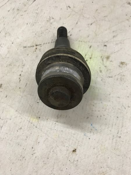 Кульова опора 4H0407689A Audi S8