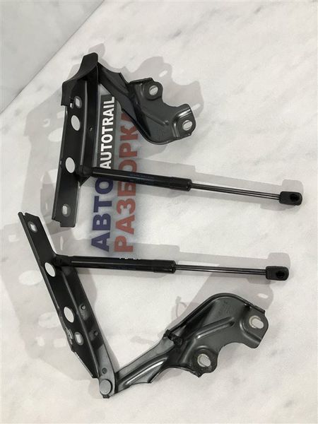 Газовий упор капота 4G8823359A Audi A7