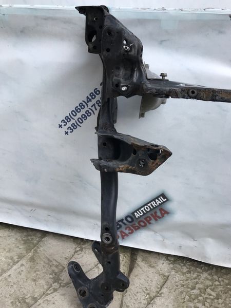 Подрамник передний 4G0399315L Audi A6