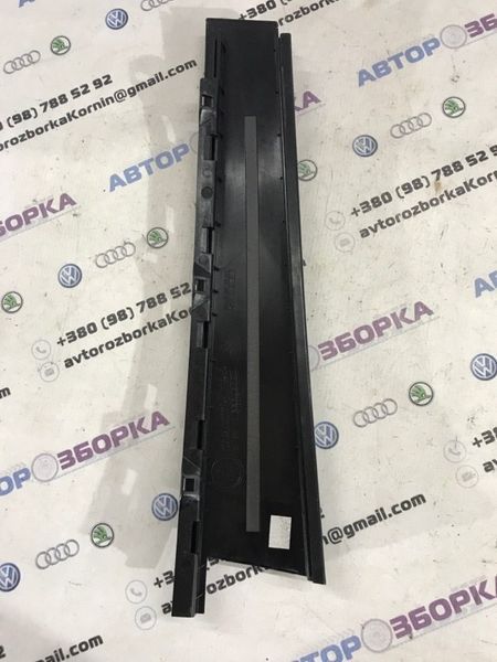 Накладка рамы двери 7P6839901 Volkswagen Touareg