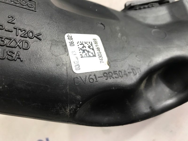 Воздуховод CV619R504DD Ford Escape