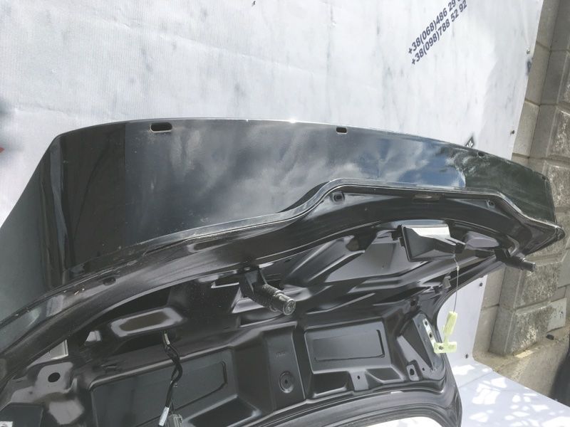 Накладка кришки багажника Ford Fusion