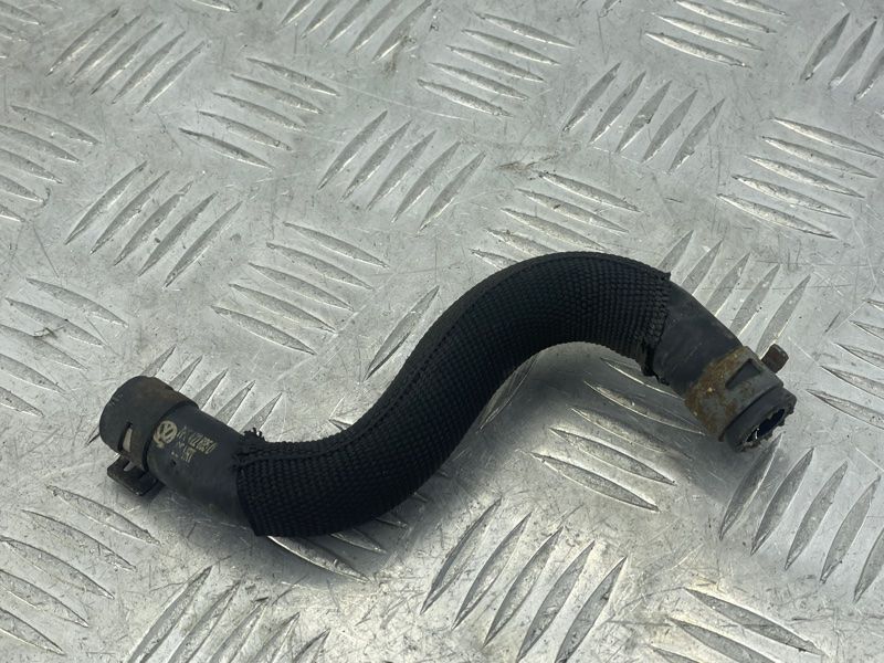 Патрубок 7P6422895D Volkswagen Touareg