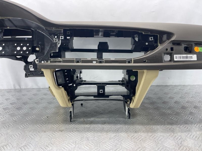 Торпедо с подушкой безопасноти 4G1857001DEJ3 Audi A6