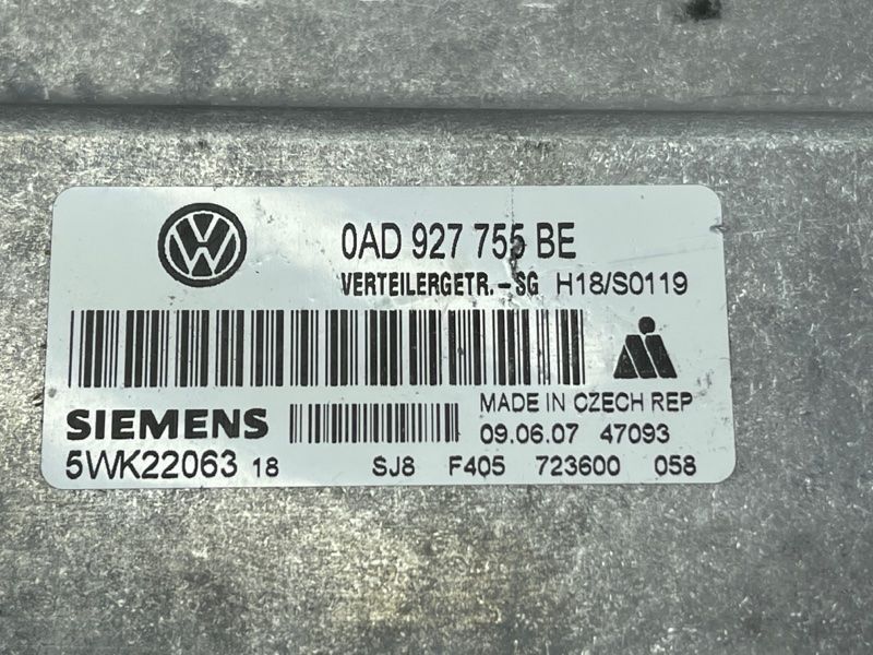 Блок керування роздавальною коробкою 0AD927755BE Volkswagen Touareg