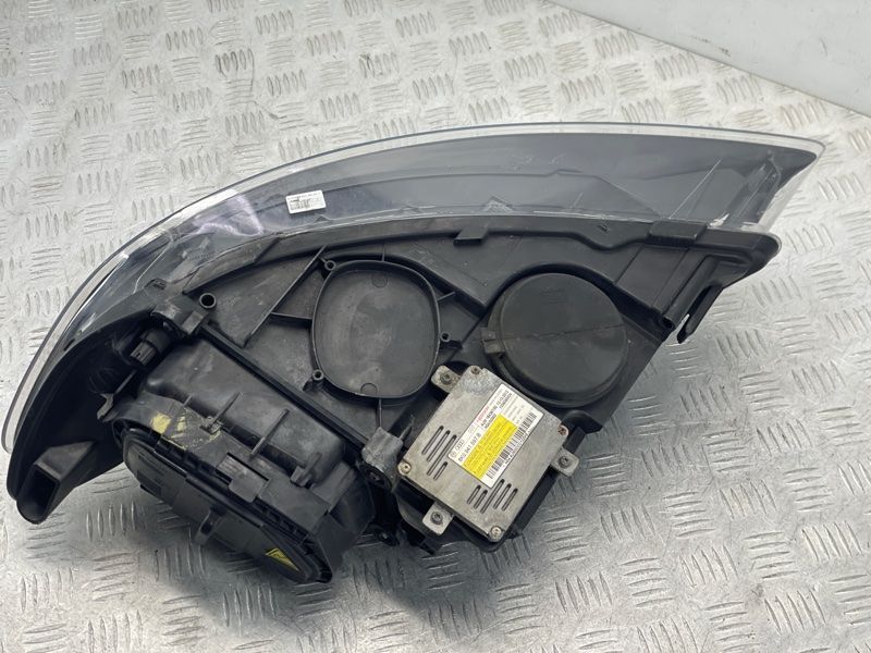 Фара ксенон правая 4L0941004AK Audi Q7 Audi Q7