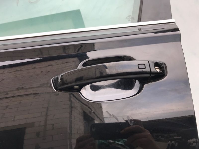 Дверь 4G0831051 Audi A6