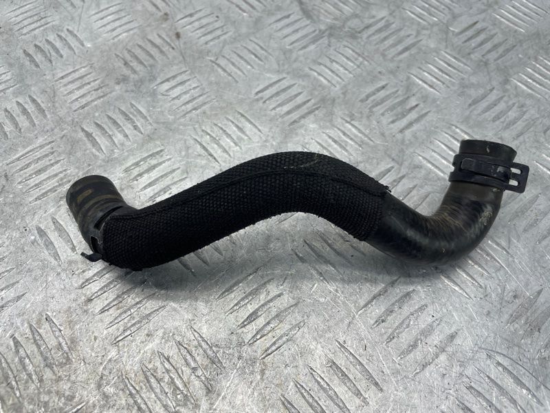 Патрубок 5C0122058F Volkswagen Passat