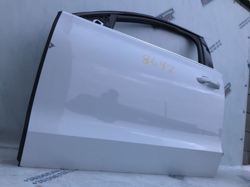 Двері 4H0831051B Audi A8