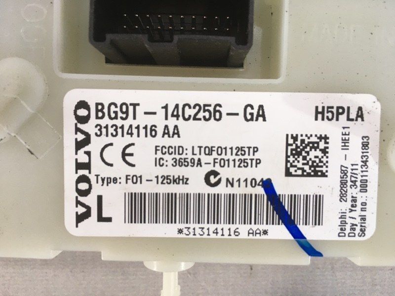 Блок предохранителей 31327994 Volvo XC60