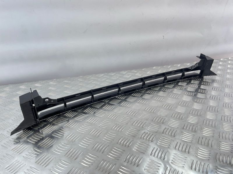 Решітка переднього бампера нижня 4G0807683BT94 Audi A6