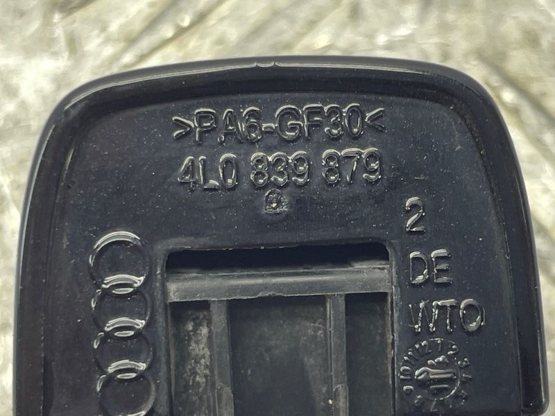 Ковпачок ручки дверей 4L00839879 Audi Q7