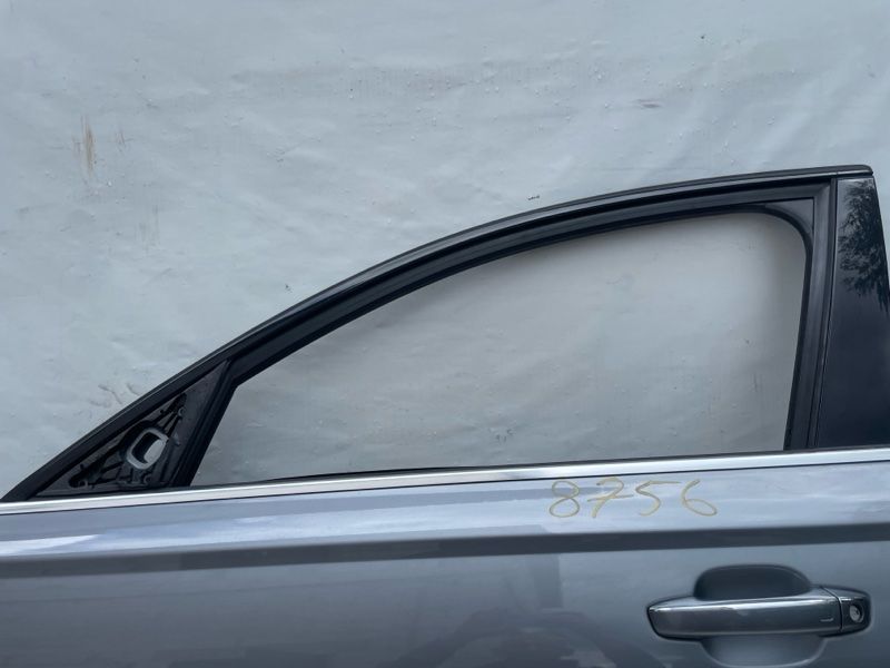 Двері 4G0831051 Audi A6