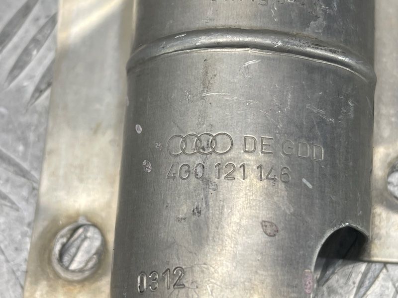 Защита 4G0121146 Audi A6