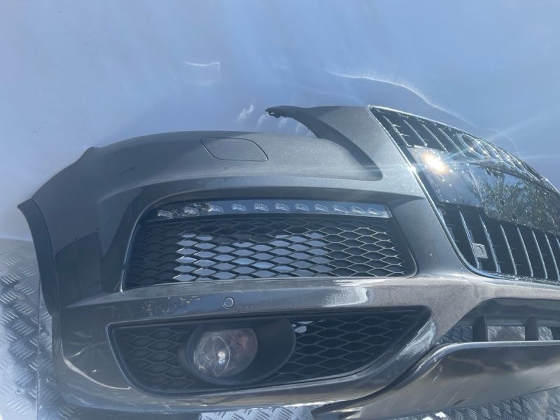 Бампер комплектный Audi Q7