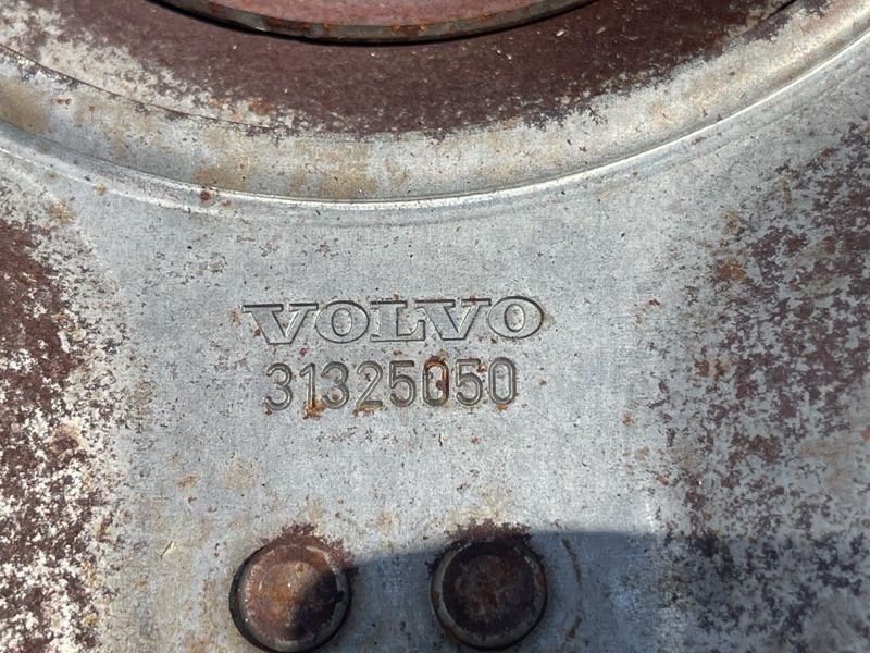 Маховик двигателя 31325050 Volvo XC60