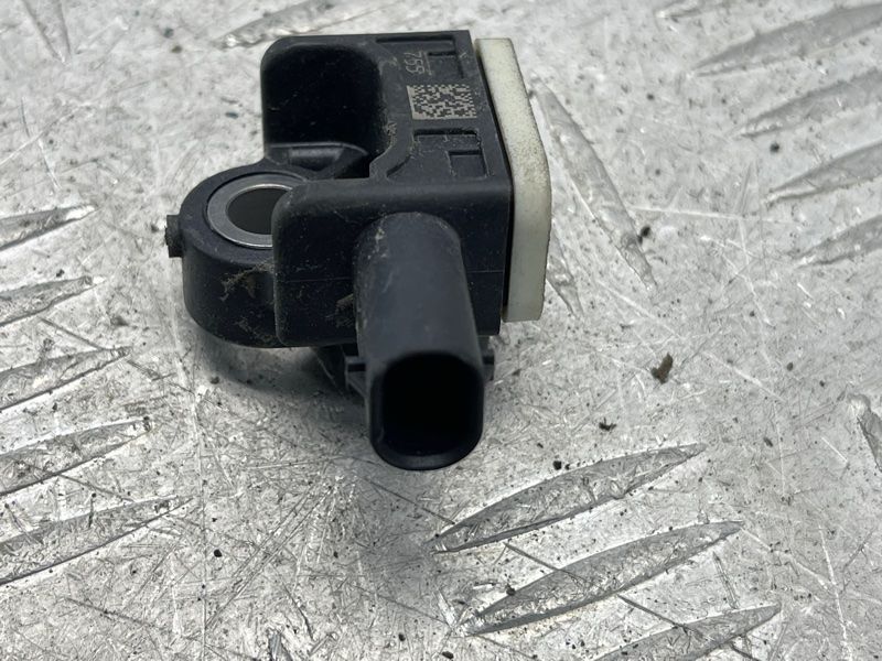 Датчик удара передний 4H0959651A Audi A6 Audi A6, Audi A7, Audi A8, Audi RS7, Audi S6, Audi S7, Audi S8