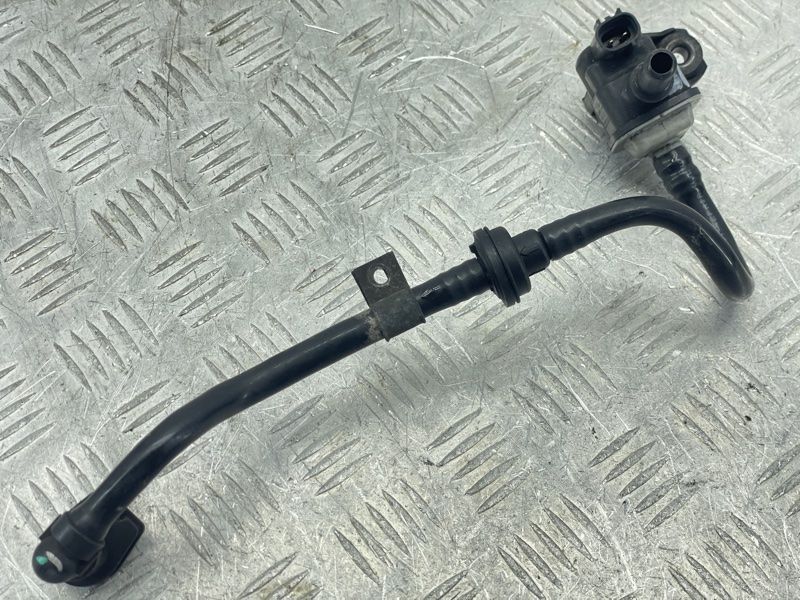 Клапан вентиляции топливного бака 31321694 Volvo XC90 Volvo S60, Volvo S60 Cross Country, Volvo S90, Volvo V60, Volvo V60 Cross Country, Volvo V90, Volvo V90 Cross Country, Volvo XC60, Volvo XC70, Volvo XC90