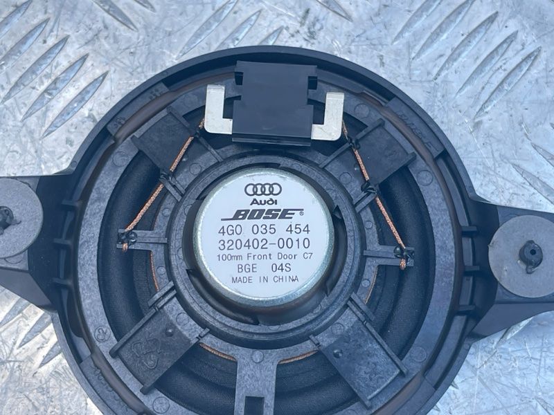 Динамик двери BOSE Audi A6