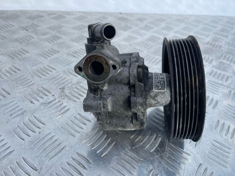 Насос гідропідсилювача керма 7P6422154B Volkswagen Touareg