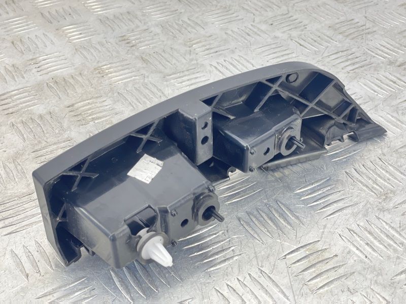 Направляющая / Крепление / Кронштейн бампера KT4B17D948A Ford Edge