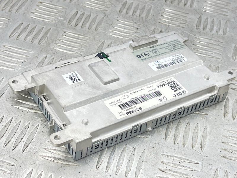 Дисплей 8R0919604A Audi Q7
