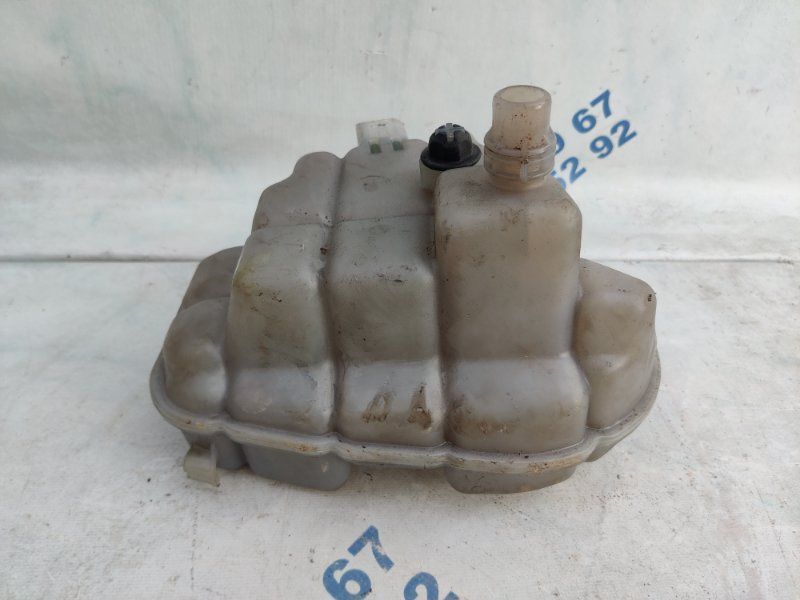Розширювальний бачок 4G0121403G Audi A6 Audi A6, Audi A7, Audi RS7, Audi S6, Audi S7