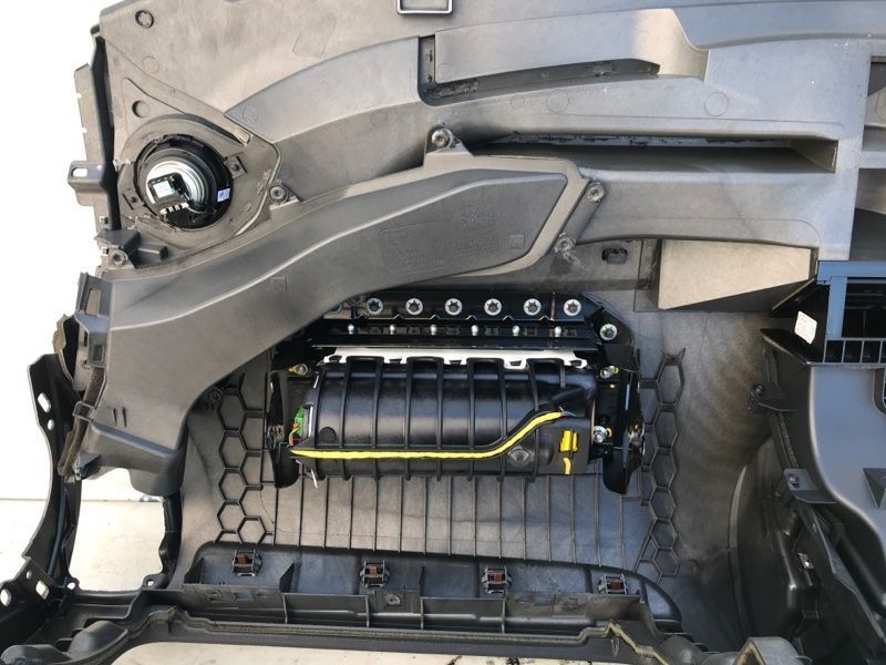 Торпедо с подушкой безопасноти 4L1857041N24A Audi Q7