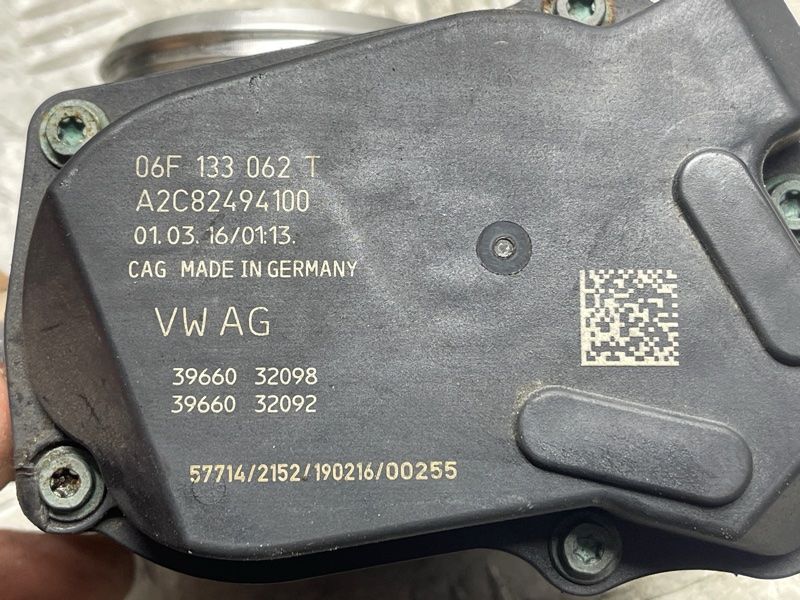 Дросельна заслінка Audi Q3