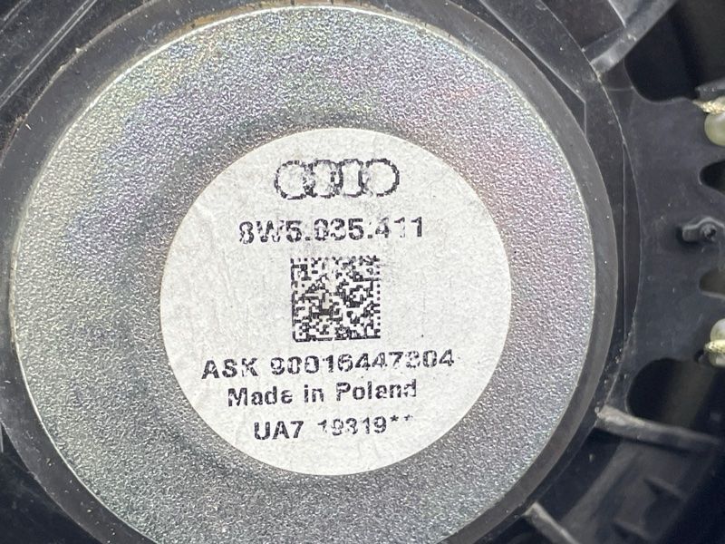 Динамик двери 8W5035411 Audi A4