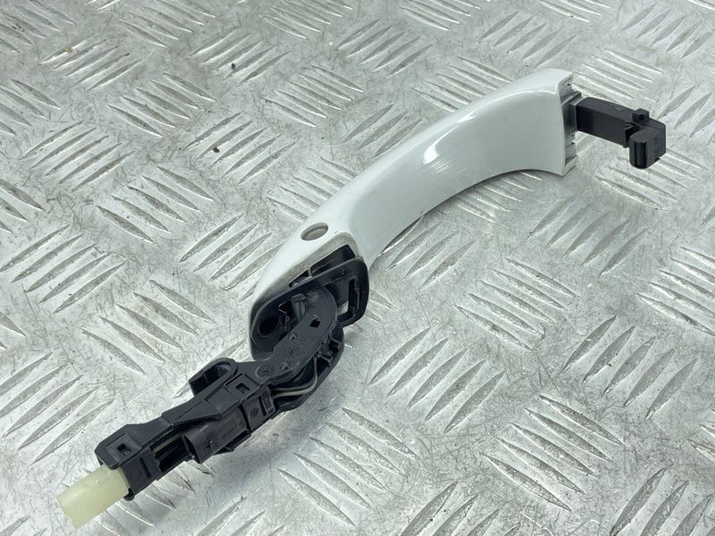 Ручка дверей (keyless) зовнішня 4H0837205 Audi Q7
