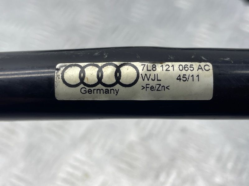 Шланг системы охлаждения 7L8121065AC Volkswagen Touareg